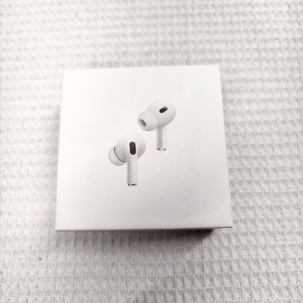 🧸Brand new 🧸APPLE AirPods Pro 2｜MagSafe charging case